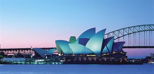 Sydney Harbour Bridge og Operahuset