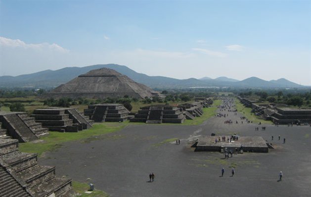Teotihuacan, Mexico city til Cancun, Mexico