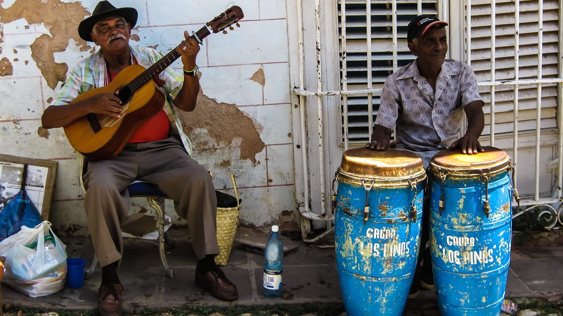 Lokale gademusikanter i Trinidad