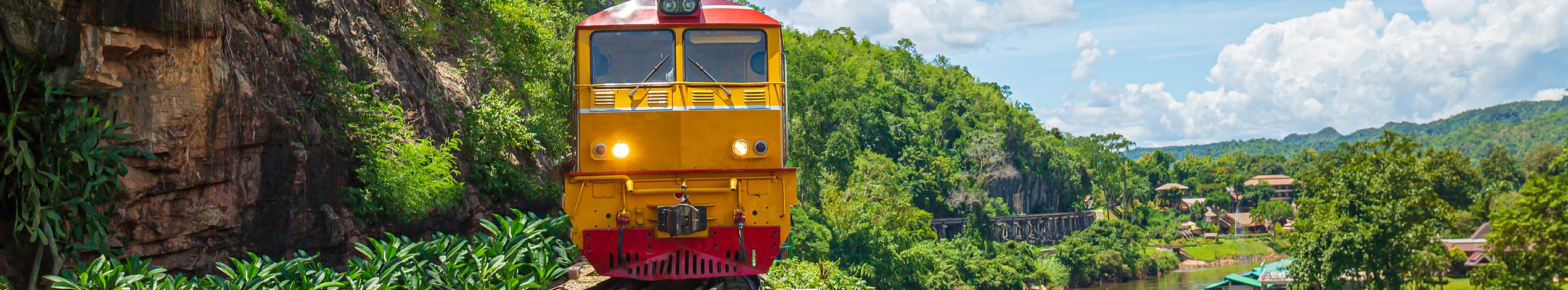 Tag på en spændende togrejse ad Death Railway fra Bangkok til Kanchanaburi