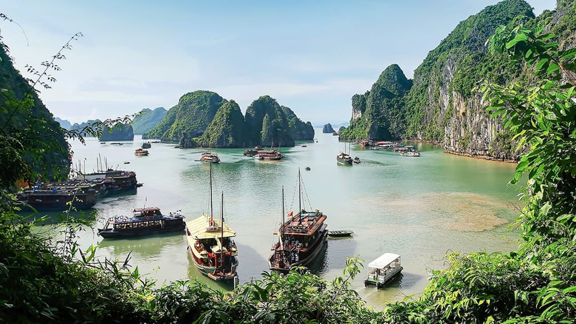 Vietnam, Ha Long Bay