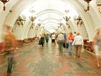 Det er en oplevelse i sig selv, at tage metroen i Moskva Det er en oplevelse i sig selv, at tage metroen i Moskva