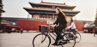 Det er en helt speciel oplevelse at se Beijing fra en cykelsadel