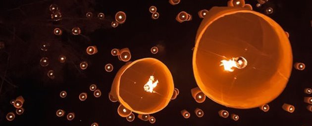 Loi Krathong lysfestival, Thailand