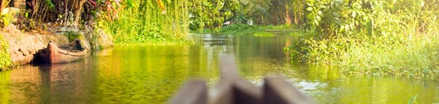 Backwaters i Alleppey i Sydindien Backwaters i Alleppey i Sydindien