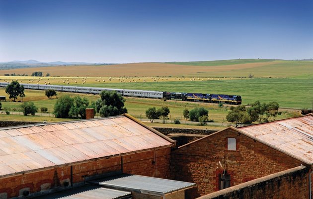 Indian Pacific, fra Sydney til Adelaide og Perth