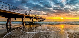 Glenelg strand ved Adelaide