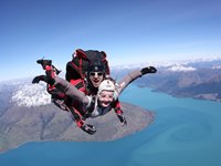 Prøv grænser af med et skydive over Queenstown