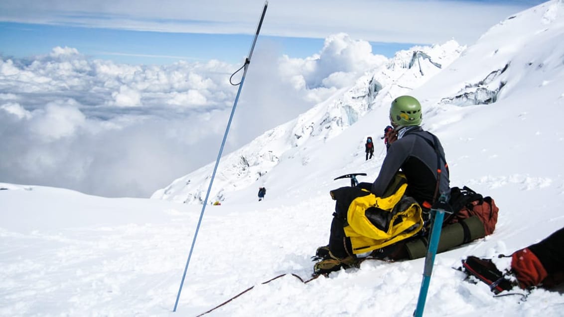 Solopgang fra toppen af Cotopaxivulkanen i Ecuador