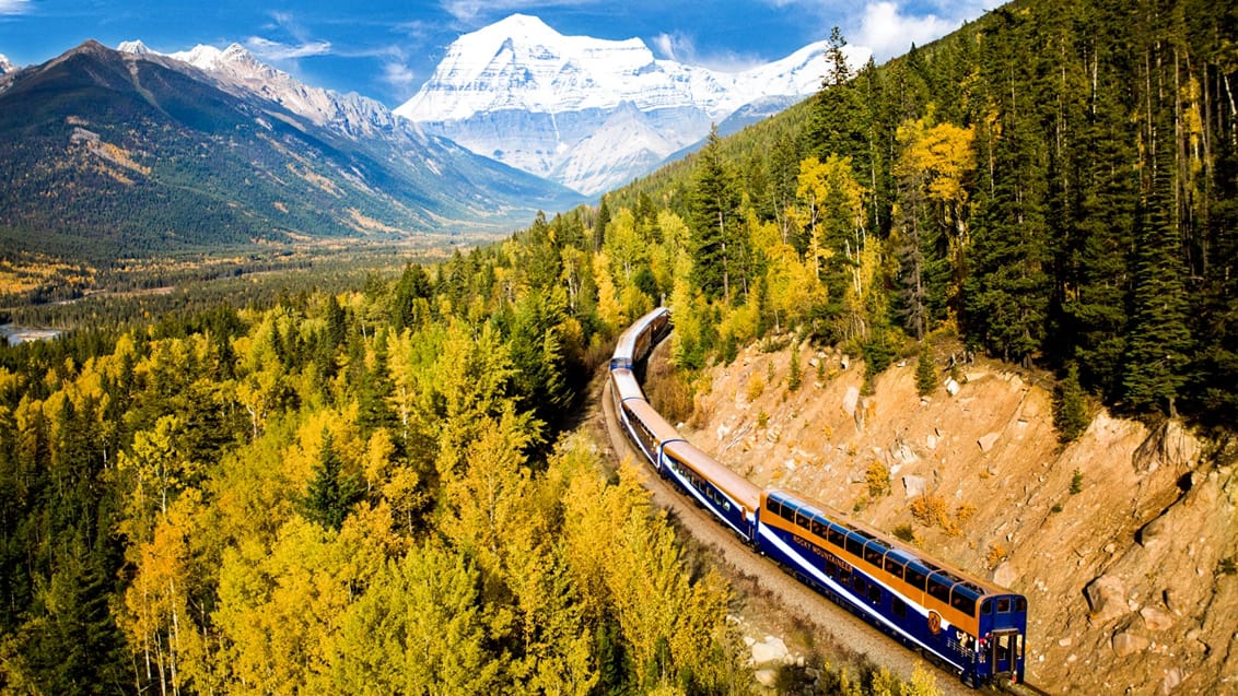 Med tog gennem Canadas smukke natur