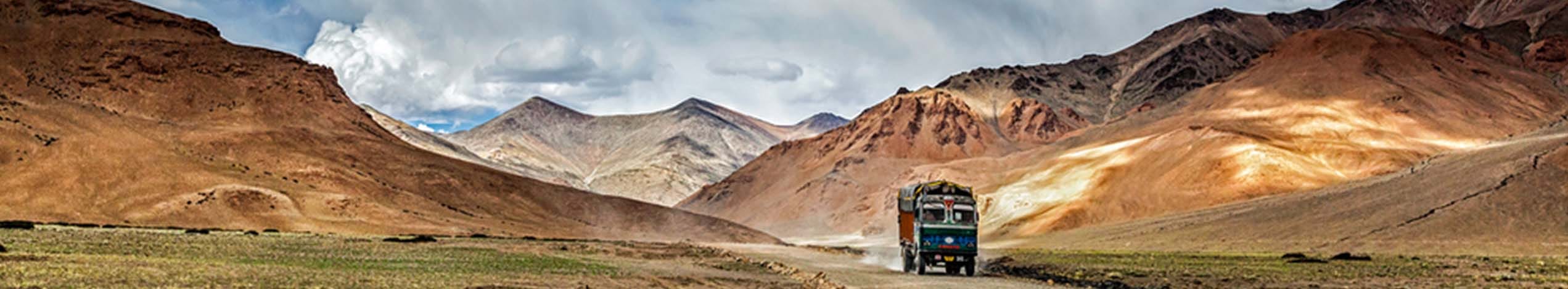 Himalaya overland med trekking