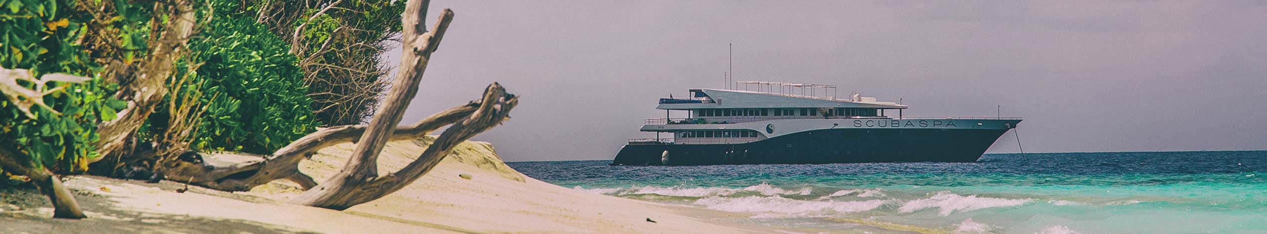 Luksus liveaboard og spa på Maldiverne