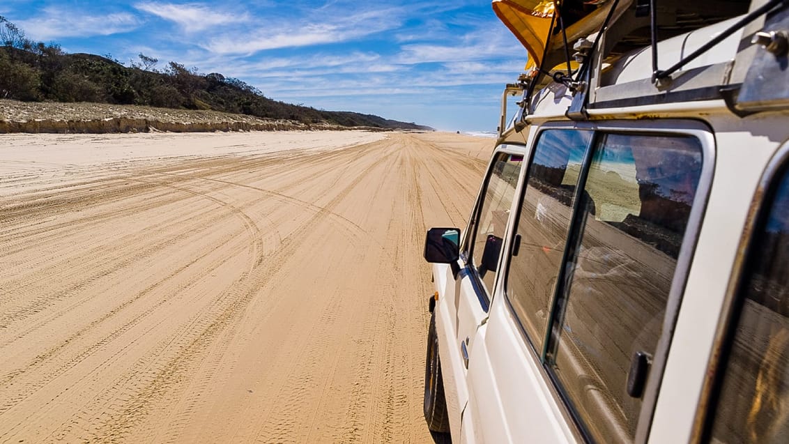På Fraser Island køres der på stranden