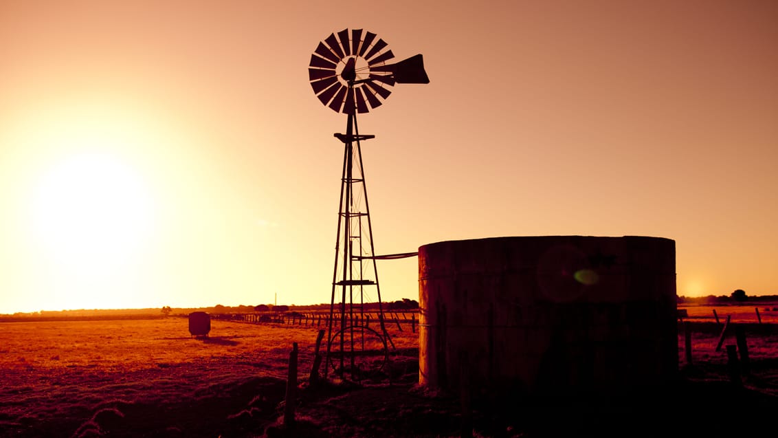 Vindmølle i den australske outback