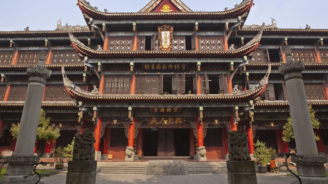 Wenshu-templet blev bygget under Qing-dynastiet i 1697 af zen mesteren CiDu HaiYue