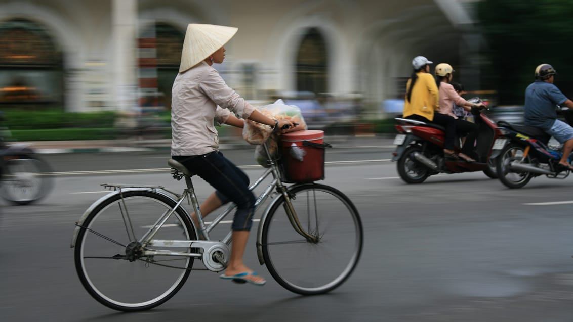 Kvinde på cykel