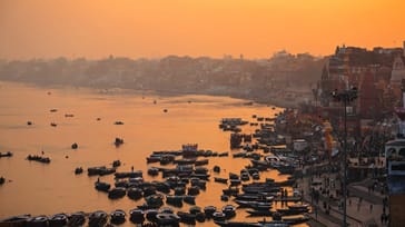 Solnedgang over Ganges ved Varanasi
