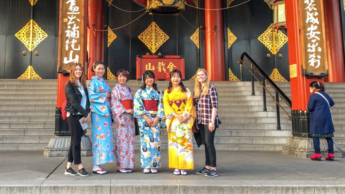 Tag familien med på eventyr i Japan