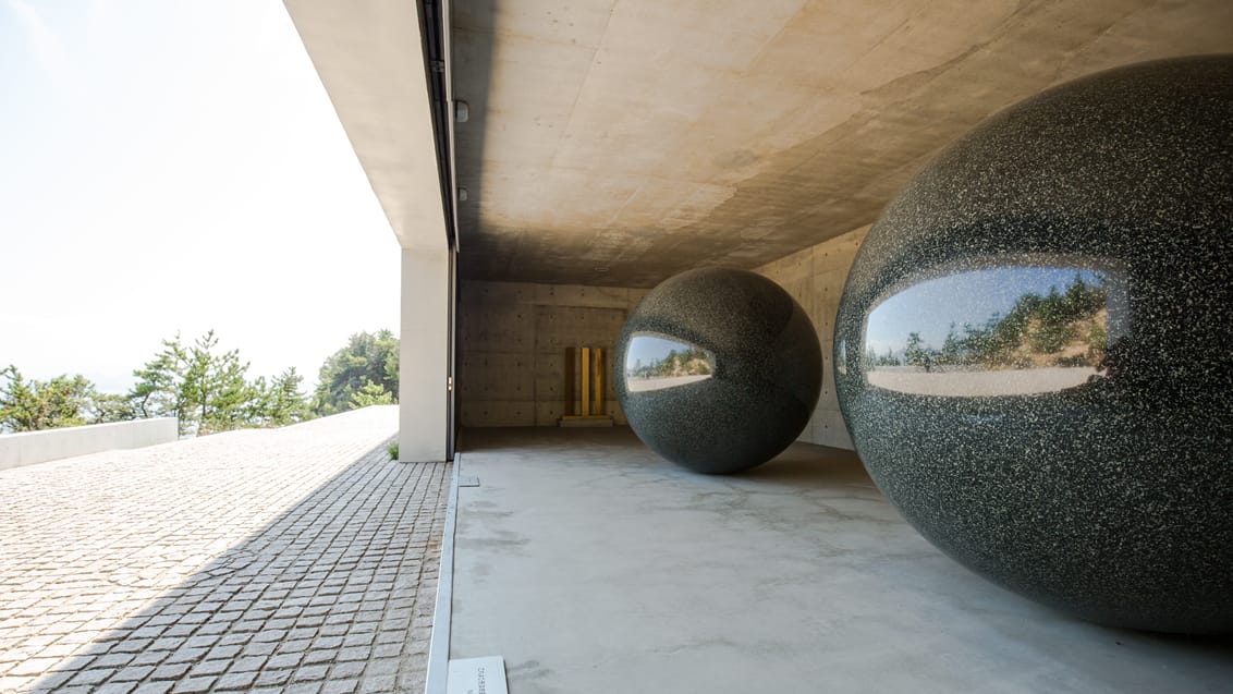 Naoshima en en fantastisk kunstø beliggende ude i Seto-indlandshavet