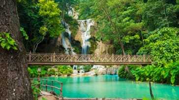 Kuang Si vandfald ved Luang Prabang