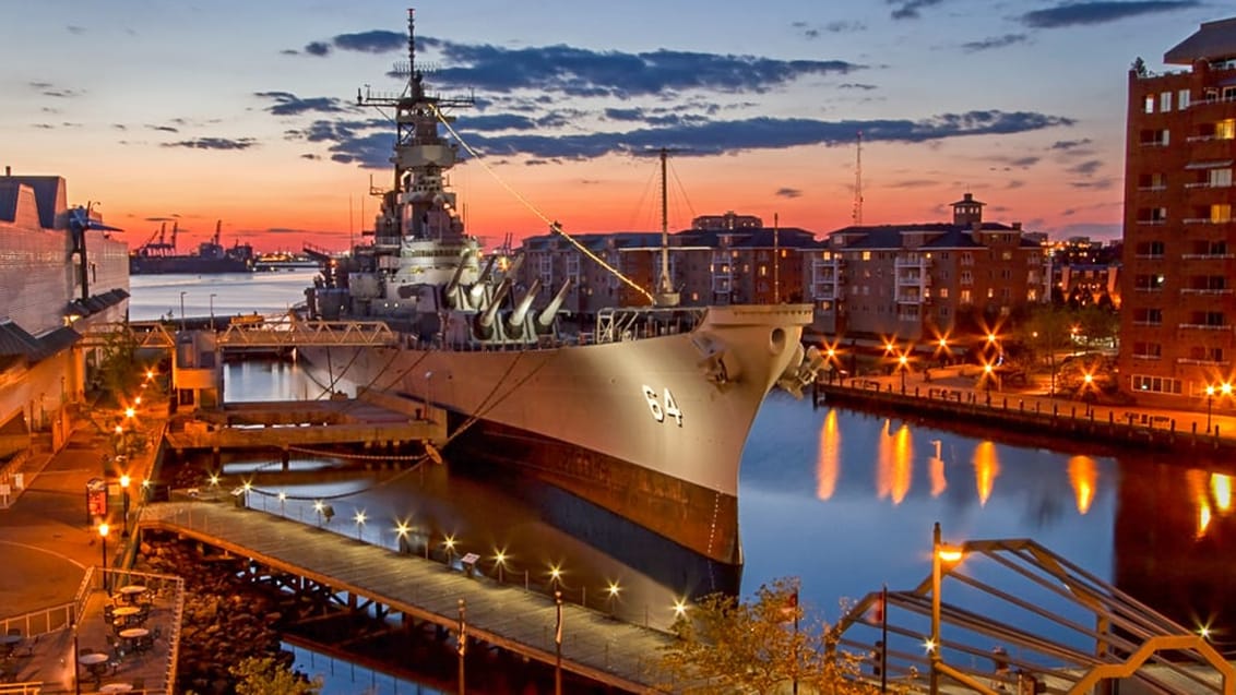 Krigsskibet USS Wisconsin i Norfolk