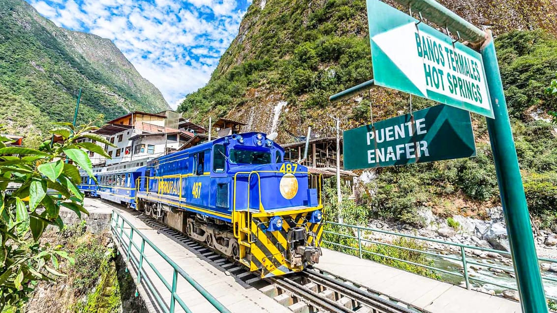 Den smukke togtur mellem Aguas Calientes og Ollantaytambo