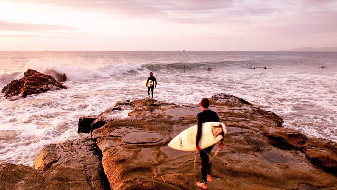 Du finder masser af gode surfer strande i Peru, bl.a. San Gallan Beach syd for Paracas og Ica