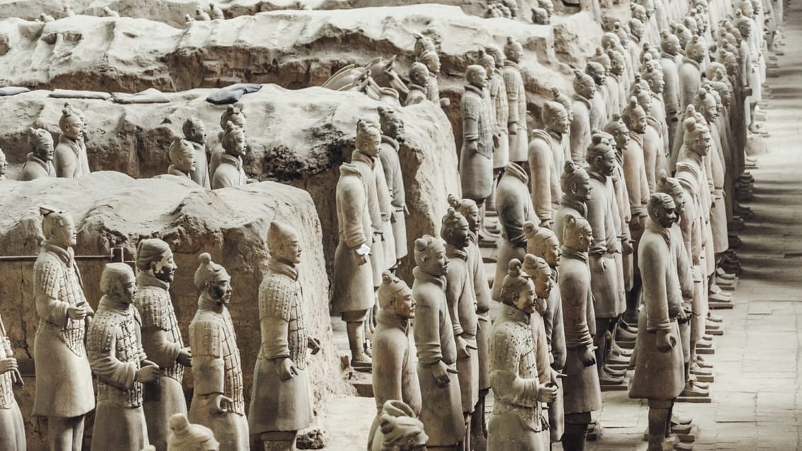 De historiske terrakottakrigere i Xian