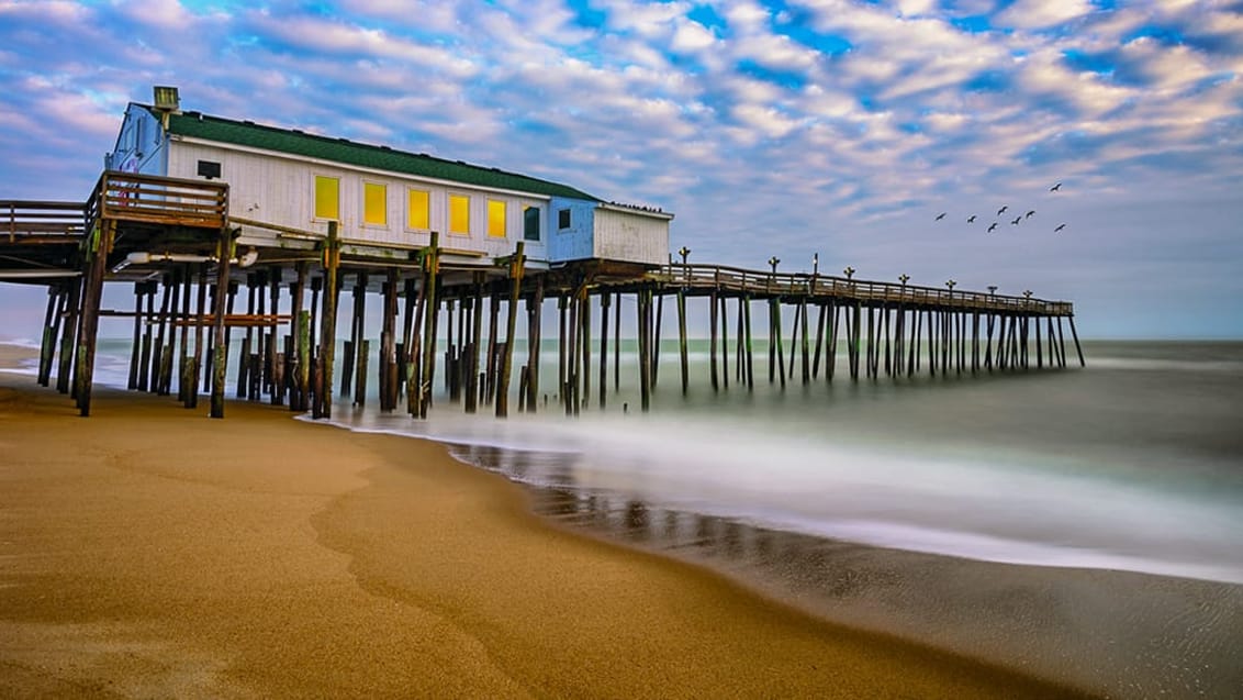 Kitty Hawk fishing pier i North Carolina