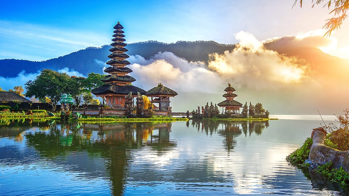 Bali Water Temple - Pura Ulun Danu