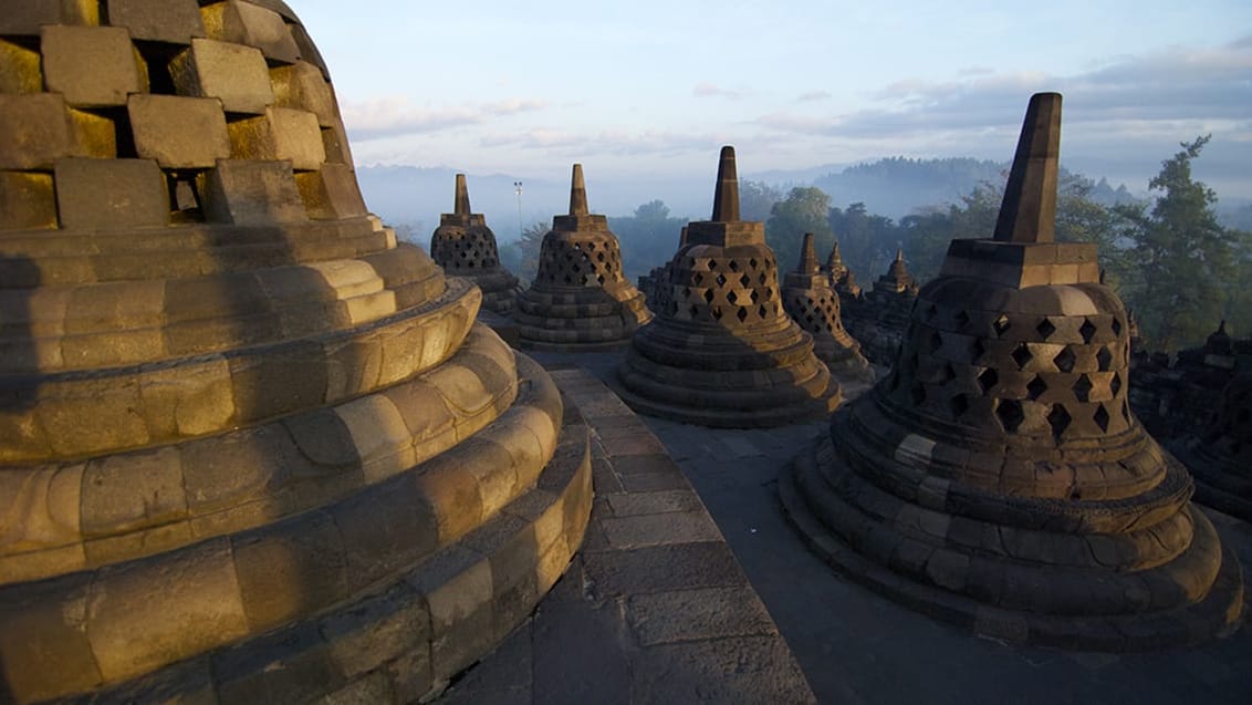 Borobudur templet ved solopgang på Java