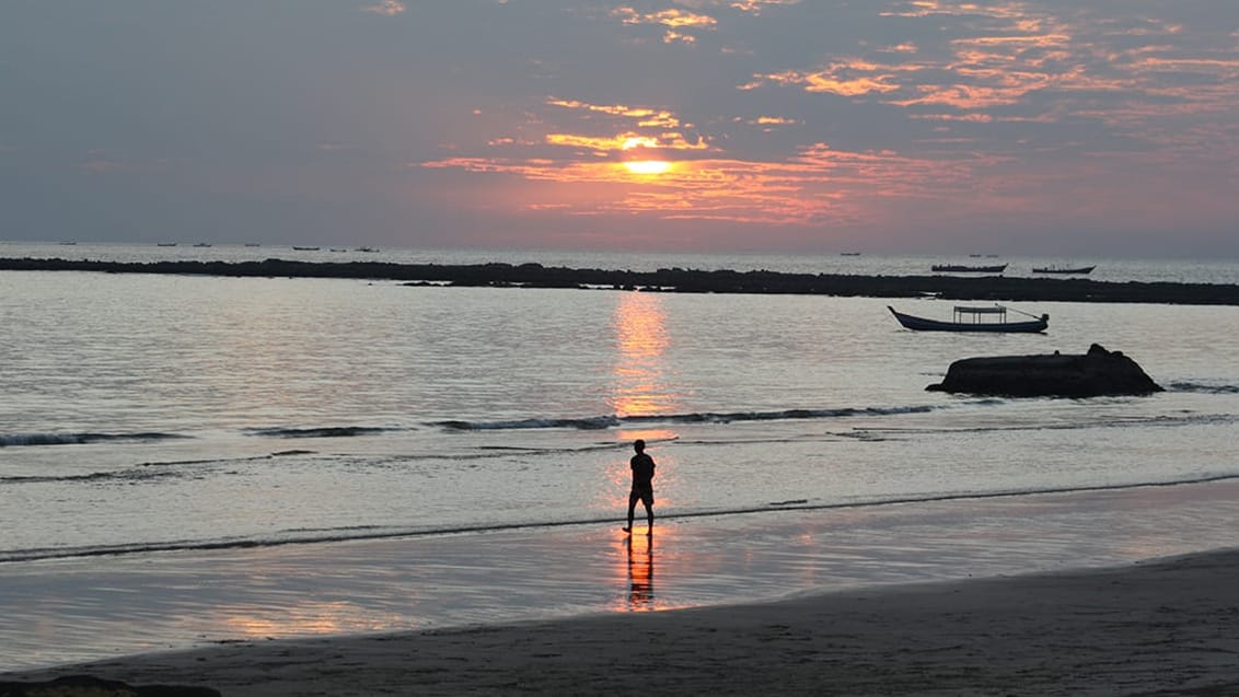 Burma, Ngapali