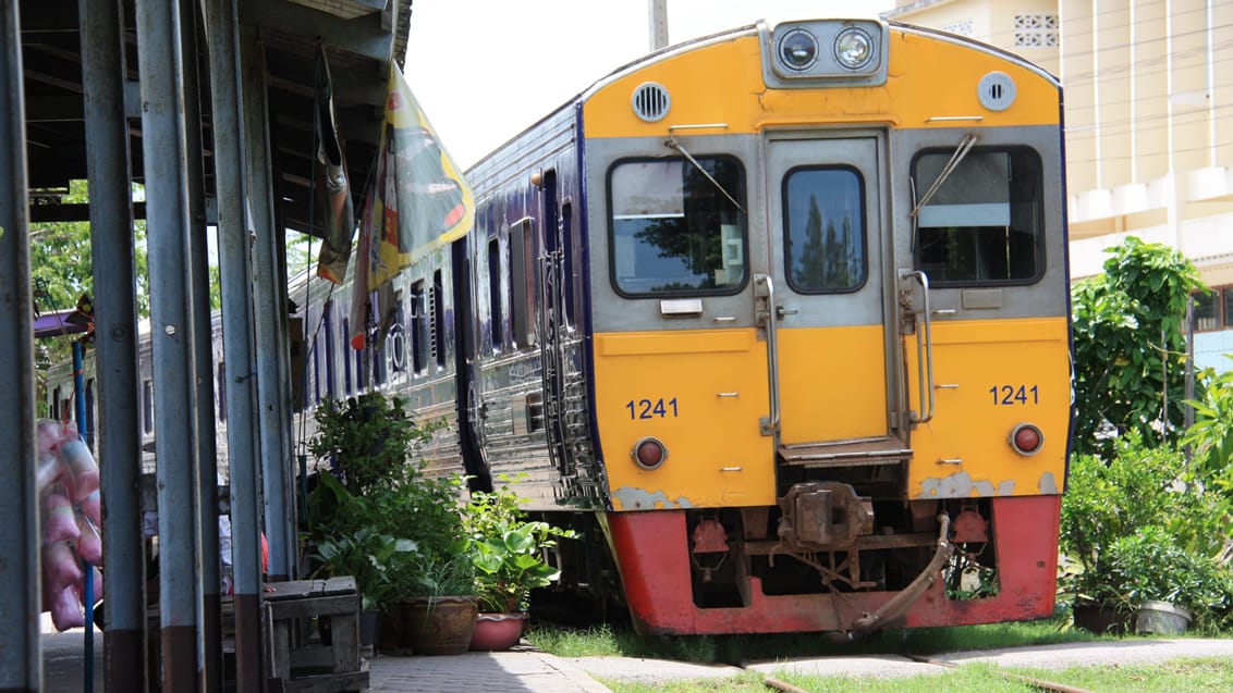 Mahachai Trainspotting, Bangkok