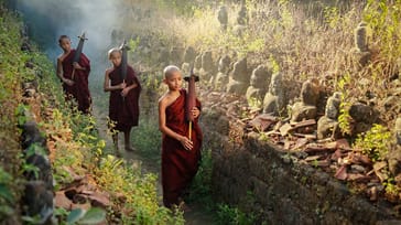 Oplev Myanmar