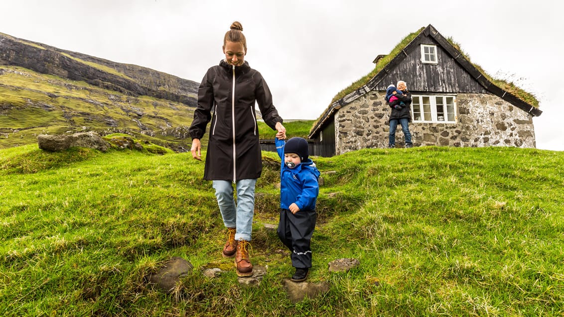 Hele familien vil elske denne kør-selv rejse på Færøerne