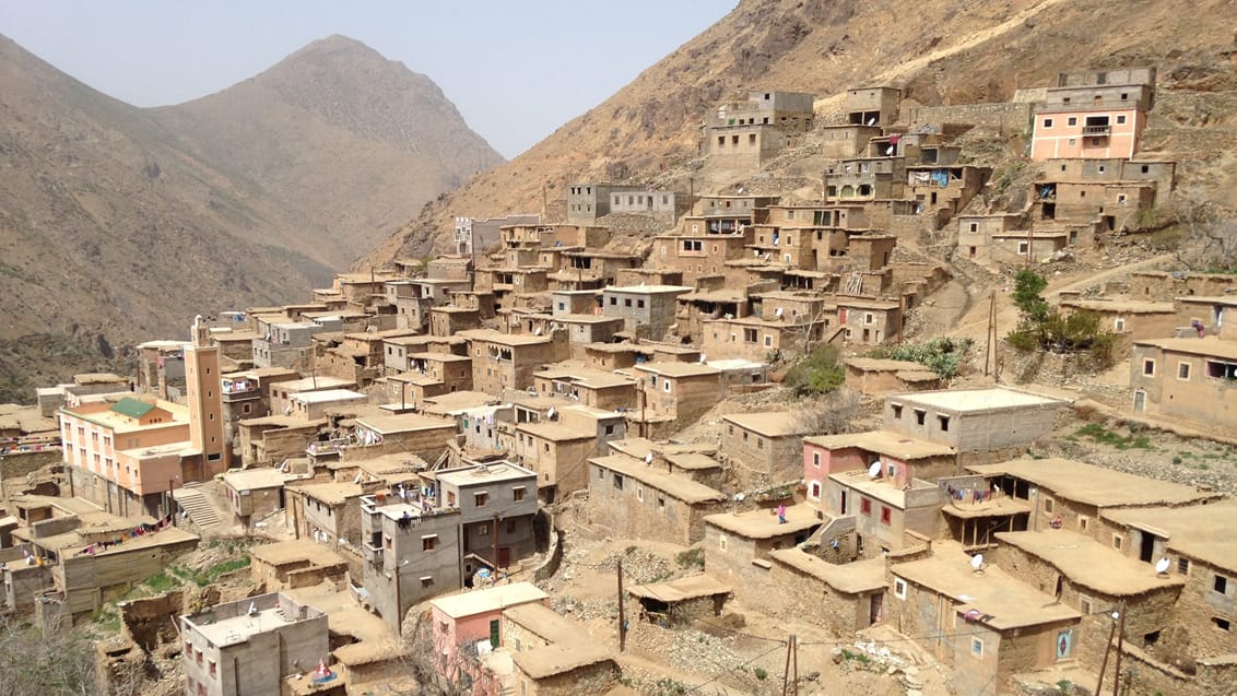 Berber landsby på vej til Mt. Toubkal, Marokko