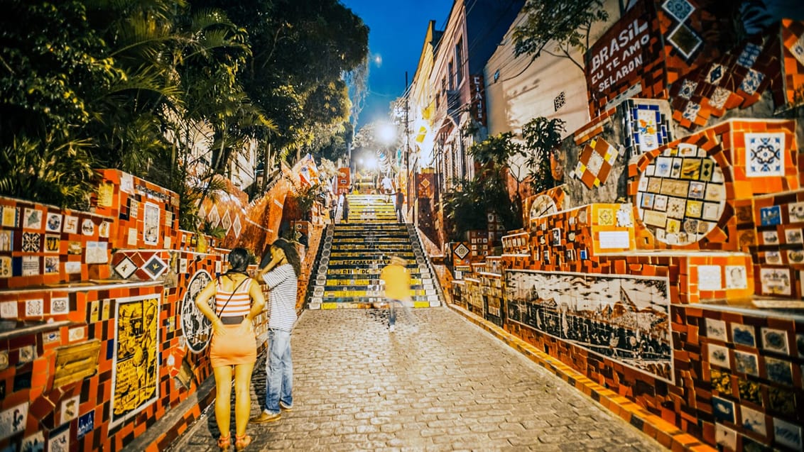 Den berømte og smukke Lapa trappe, Escadria Selaron, i Rio