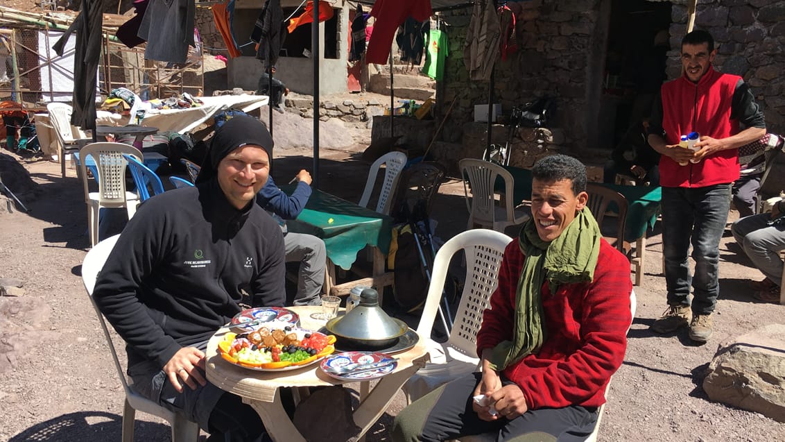 Frokost i Atlasbjergene, Mt. Toubkal, Marokko