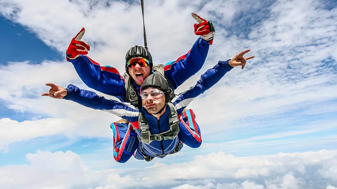 Prøv dine grænser af med skydiving i Australien