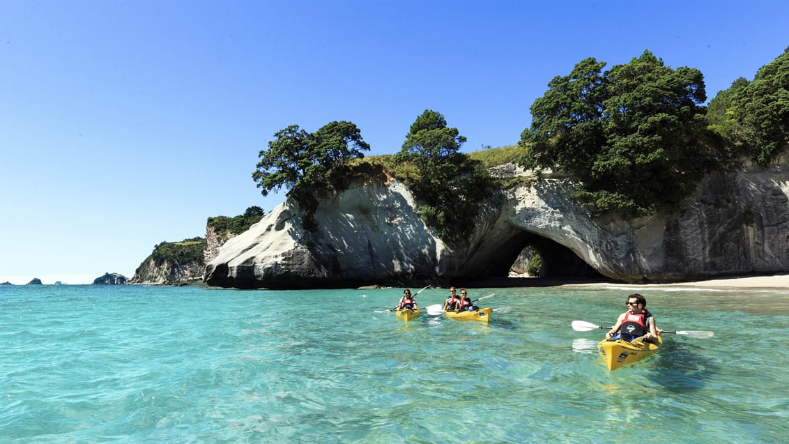 Kajak, Cathedral Cove, Coromandel, New Zealand