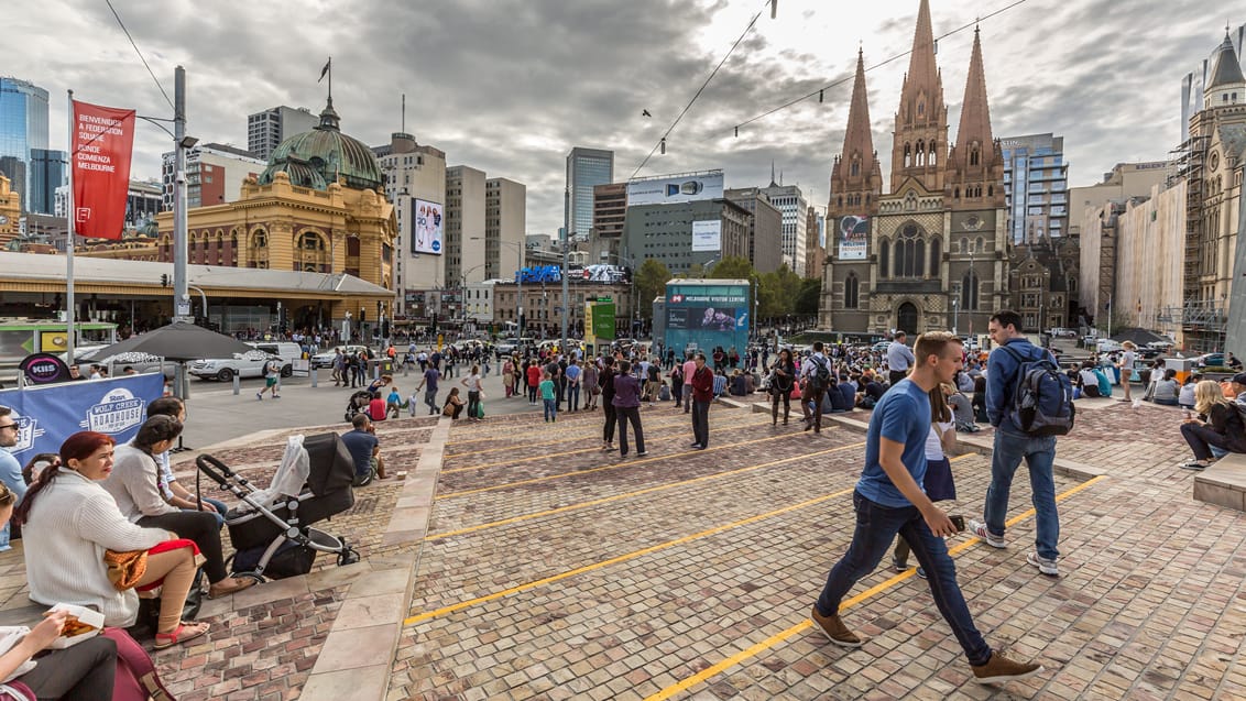 Melbourne er en hip by med masser af små restauranter, cafeer og gyder, som man oplever bedst med en lokal på en byrundtur