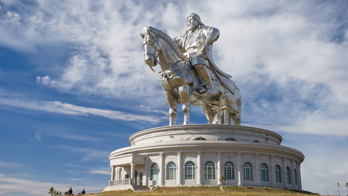 Djengis Khan monumentet, Mongoliet