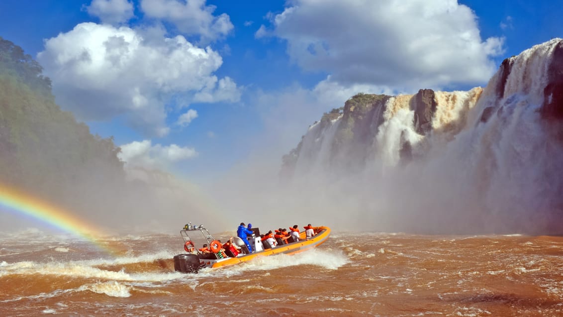 Tag en bådtur og kom helt tæt på Iguazo vandfaldene