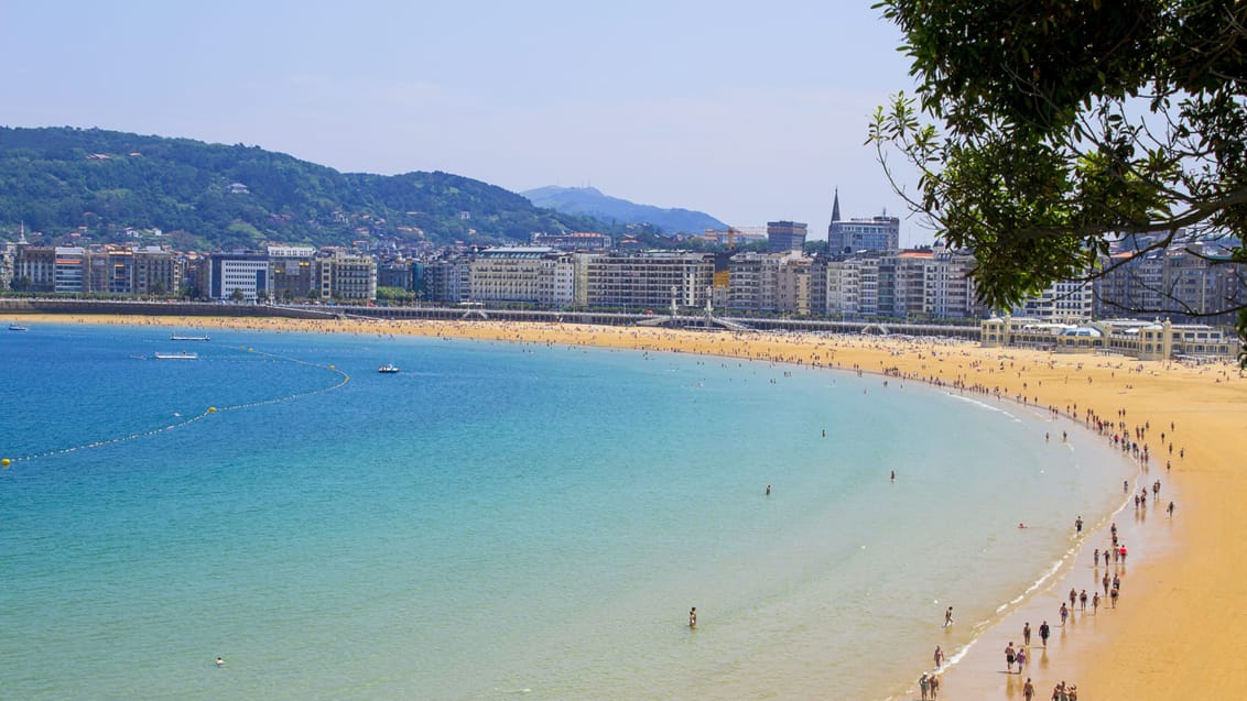 Stranden ved San Sebastian i Spanien