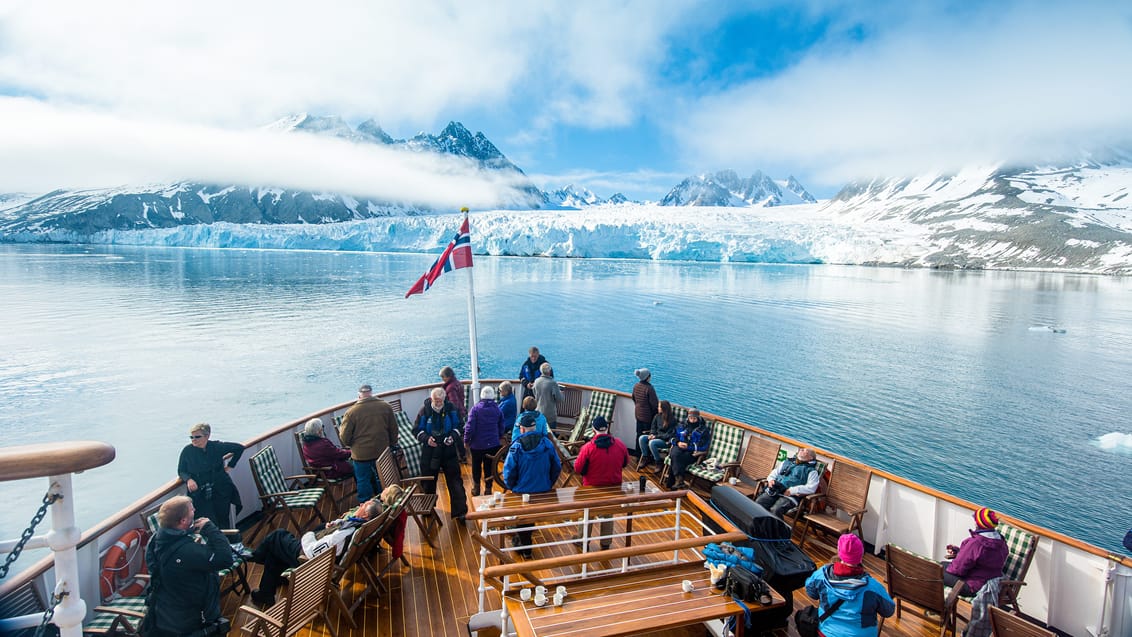 Tag med Jysk Rejsebureau på eventyr til Svalbard