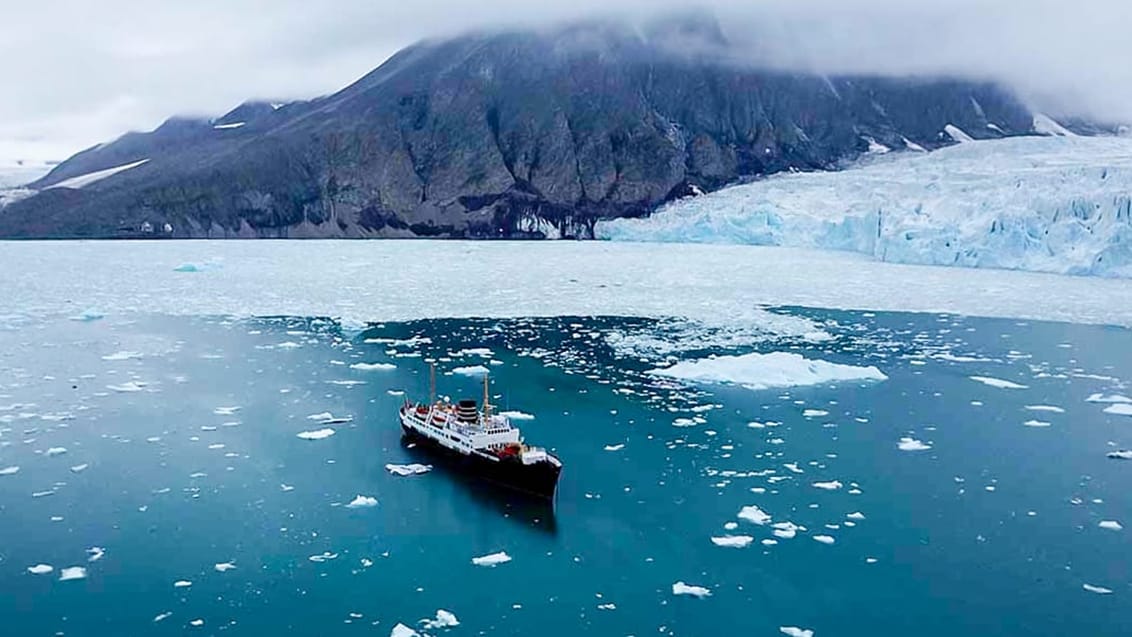 Tag med Jysk Rejsebureau på eventyr til Svalbard