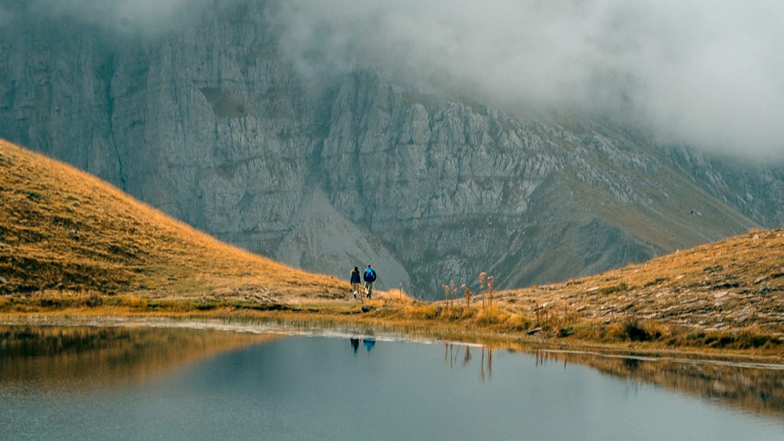 Dragon Lake