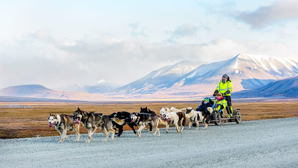 Tag med Jysk Rejsebureau på eventyr til Svalbard