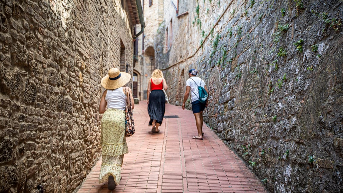 Gå på opdagelse i de små stræder i San Gimignano