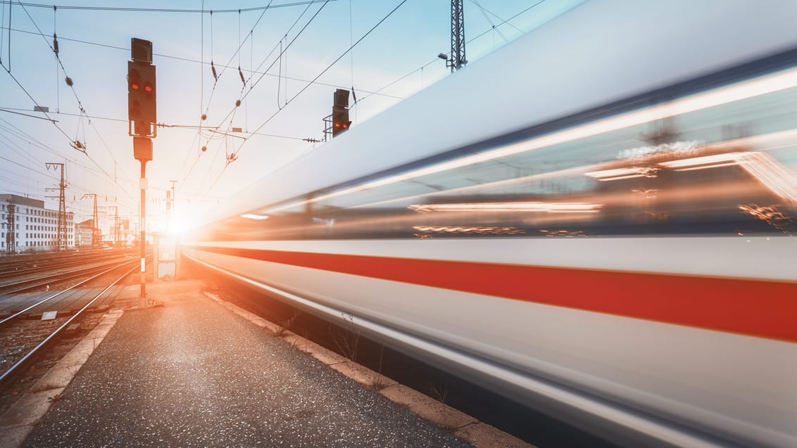 Rejsen til Italien foregår med tog gennem Tyskland og Schweiz